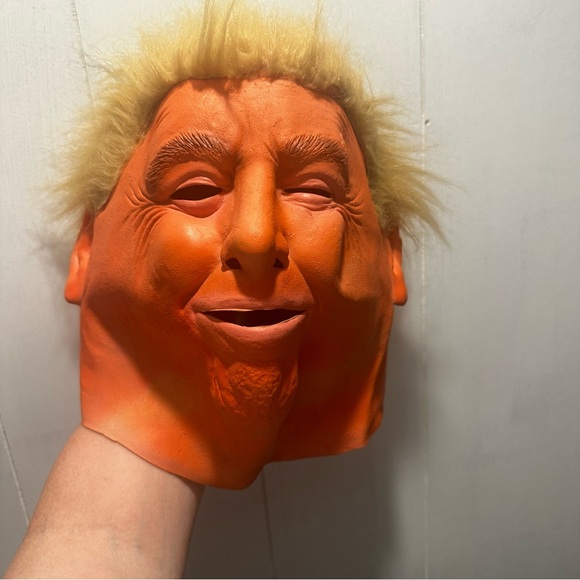 Donald Trump Full face/head mask - Picture 8 of 8